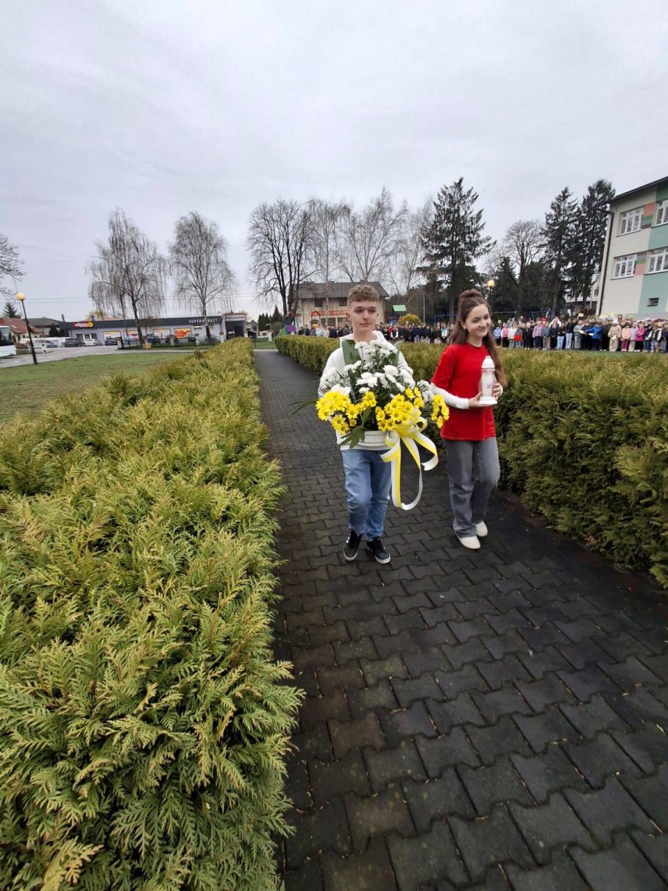Święty Janie Pawle II módl się za nami.
