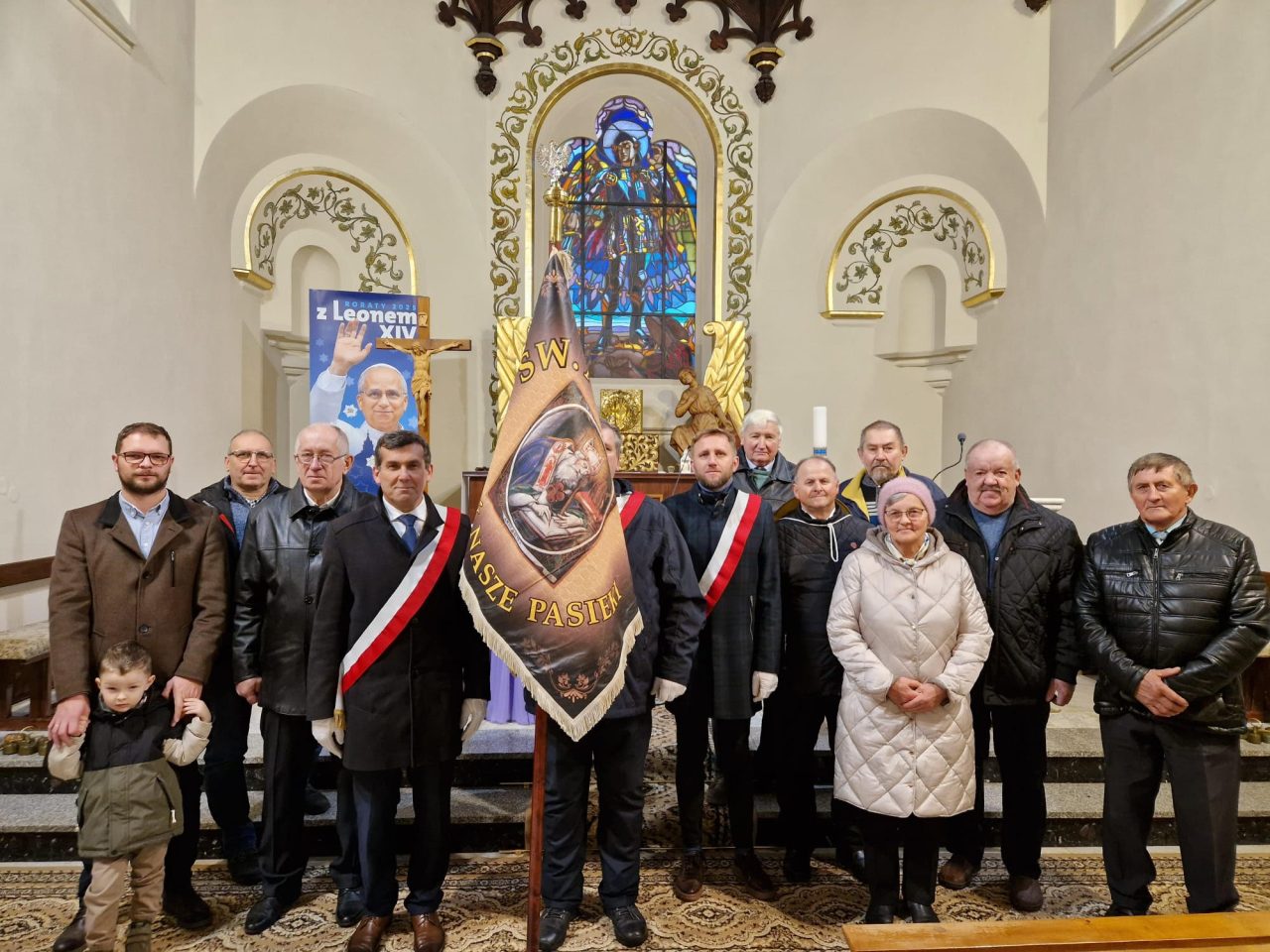 W. Ambroży módl się za Nimi.